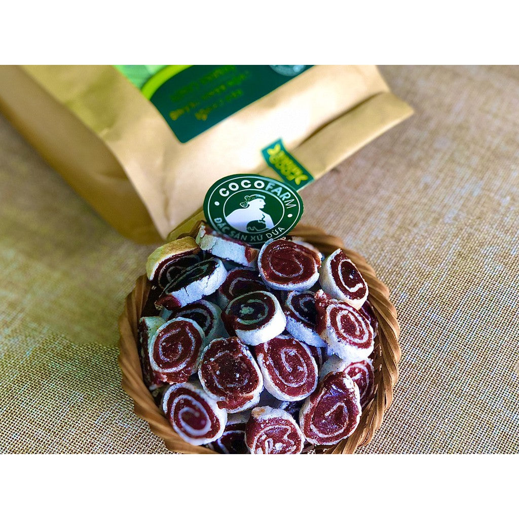 Kẹo chuối cuộn bánh tráng Cocofarm |  Việt Nam