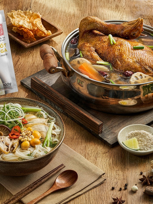 Combo 2 túi cốt Bún bò Huế - 1 cốt Phở gà | Đỉnh Gia | Việt Nam