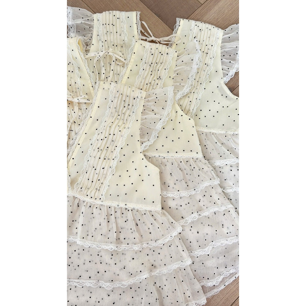 TUBYCATU | Áo kiểu Helen Top chấm bi đen