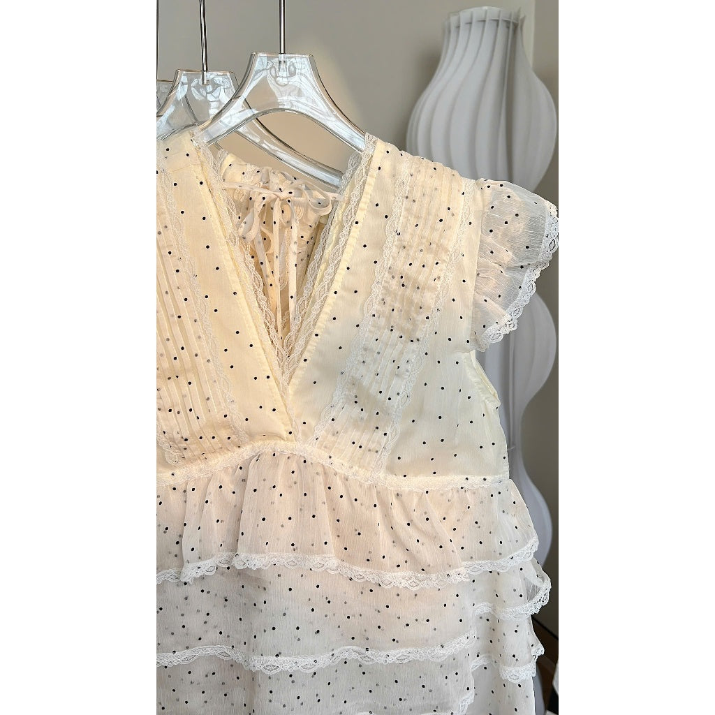TUBYCATU | Áo kiểu Helen Top chấm bi đen